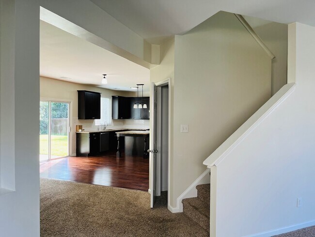 Photo - 1963 White Top Rd SE