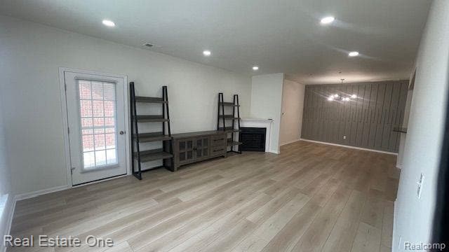 Photo - 28289 S Pointe Ln
