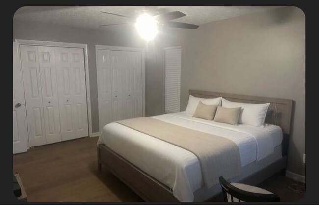 Photo - 504 Campbell Dr