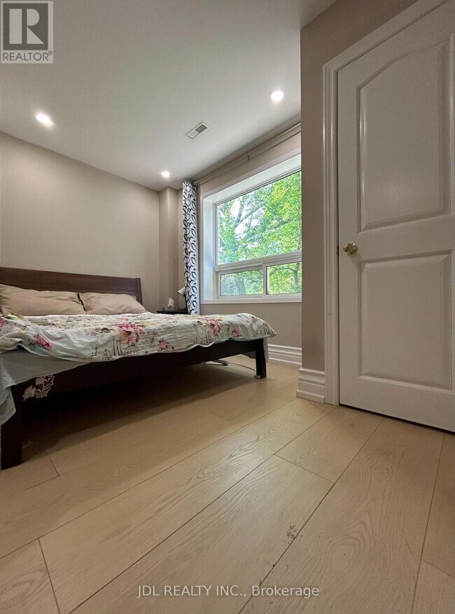 Photo - 62 Banstock Dr