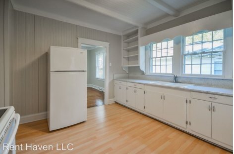 Photo - 608 Muller Ave