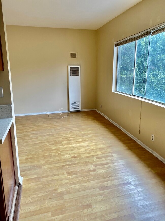 Photo - 3232 Estara Ave Unit 4