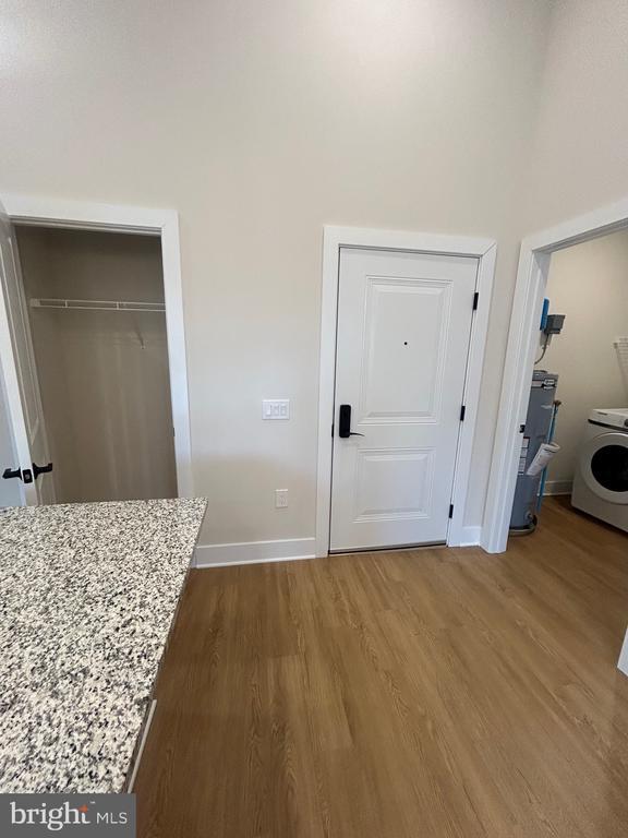 Photo - 624 Main St Unidad 107