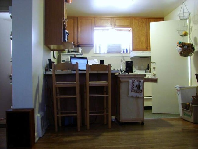 Kitchen - 2010 Dexter Ave
