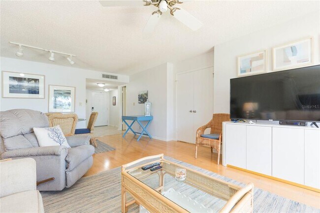 Photo - 6080 Bahia Del Mar Cir N Unit 113