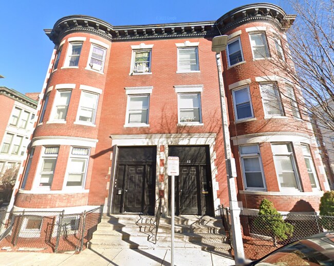 Building Photo - 62 Fayston St Unit 2 Rental