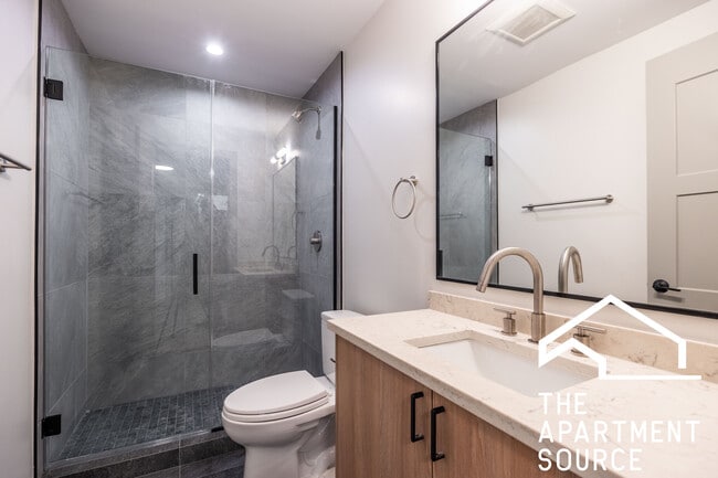 Photo - 1323 W Estes Ave Unit 1323 W. Estes #1