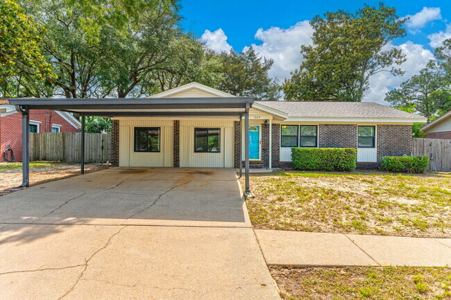 Building Photo - 1005 Julia Ave Rental