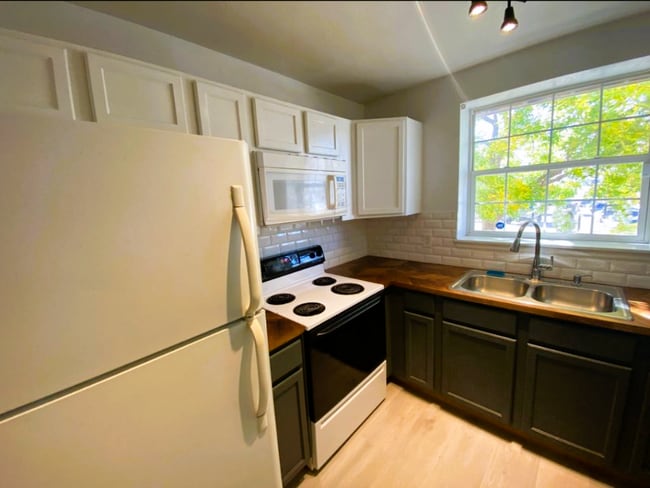 Photo - 17293 E Ford Dr