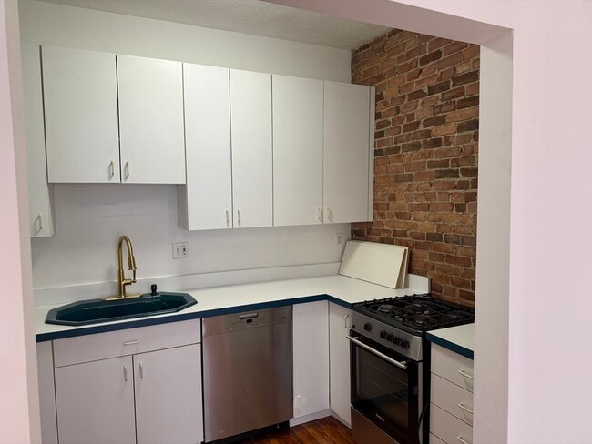 Photo - 35 Revere St Unidad 2