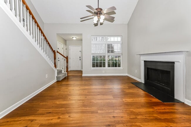 Photo - 3208 Nicole Dr