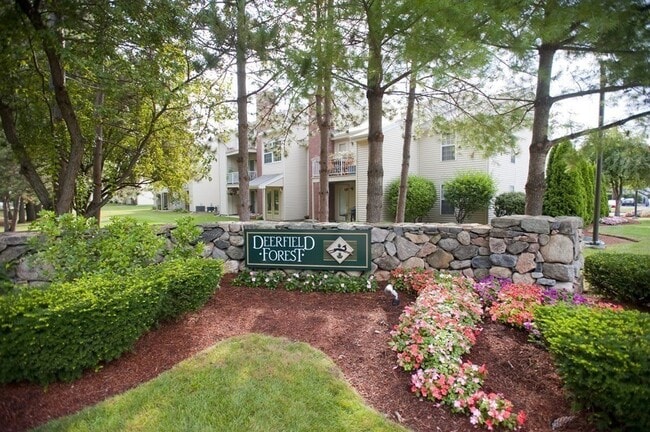 Photo - 2 Squire Ct Condo Unit 8