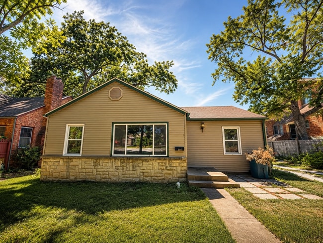 Building Photo - 3414 Oakridge