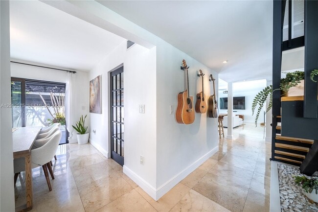 Photo - 330 SW 133rd Pl
