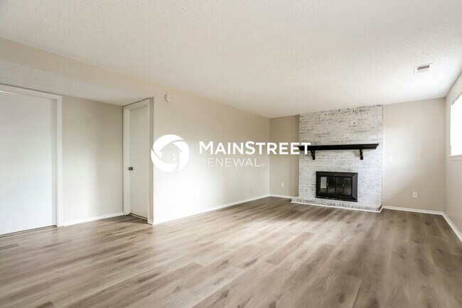 4 Bedroom Pet-Friendly Home in AURORA, CO with Main Street Renewal