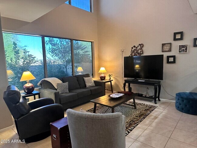 Photo - 11022 N Indigo Dr Unit 114