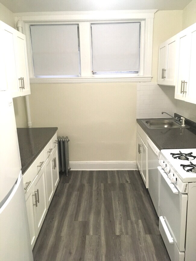Photo - 1629 Commonwealth Ave Unit 4