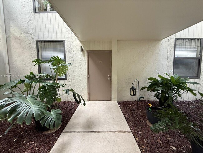 Photo - 20441 NE 30th Ave Apartamento Unidad 116-9