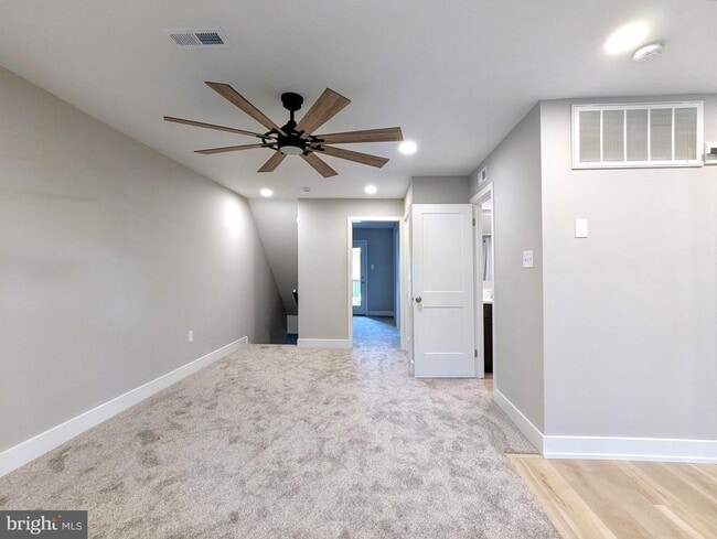 Photo - 26B Kittery Ct