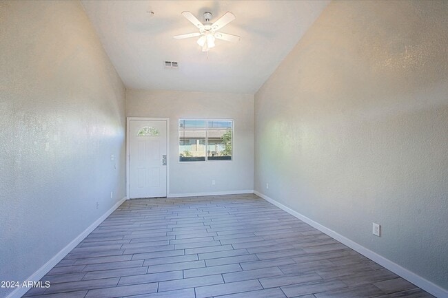 Photo - 1614 W Purdue Ave Unit 102