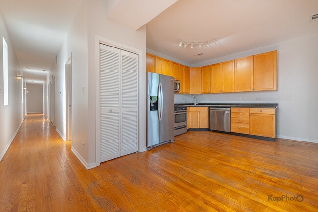 Photo - 2226 W Monroe St Unit 3