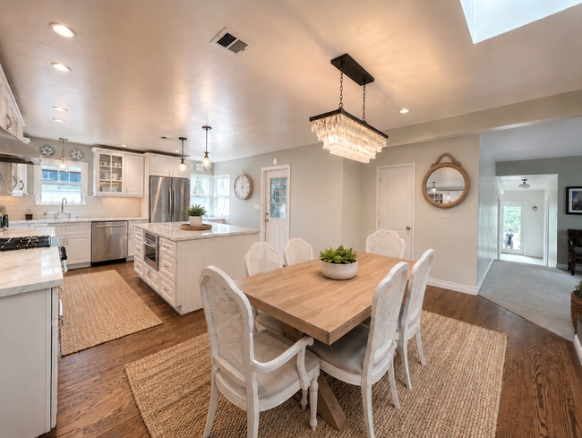 Photo - 6 Month Lease With Furnish Option - Luxury Home! w/ Garage! Large Fenced Backyard! Bike to the Be...