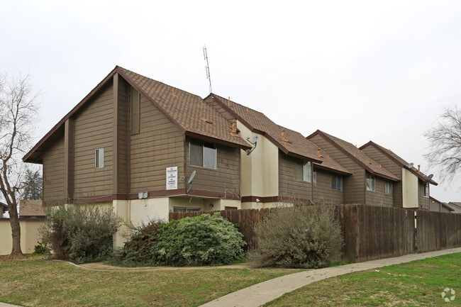 Photo - Parkwood Manor Apartments