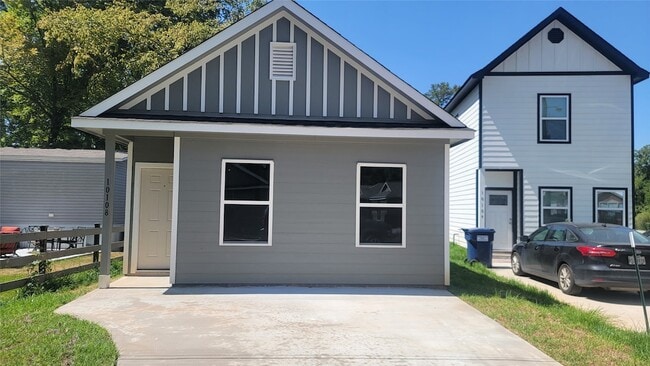 Photo - 10108 Barberry St