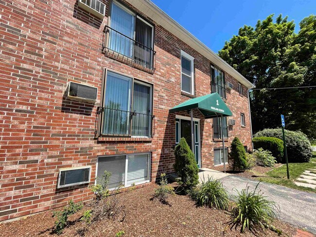 Photo - 93 West St Unidad 15