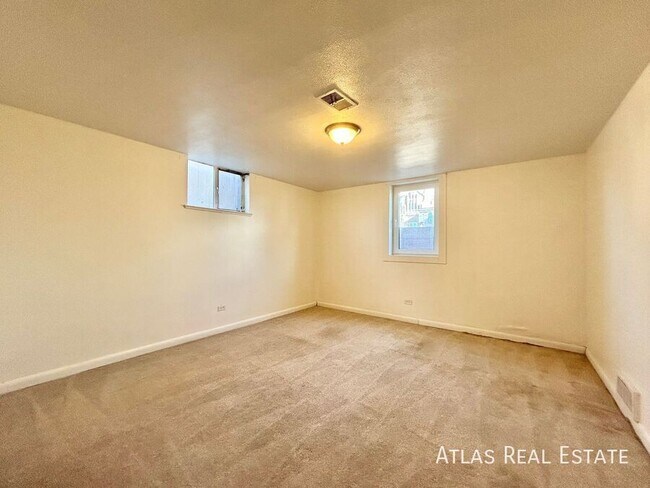 Photo - 2353 S Sherman St Unit B