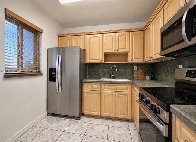 Photo - 160 Royal Palm Rd Unit 214