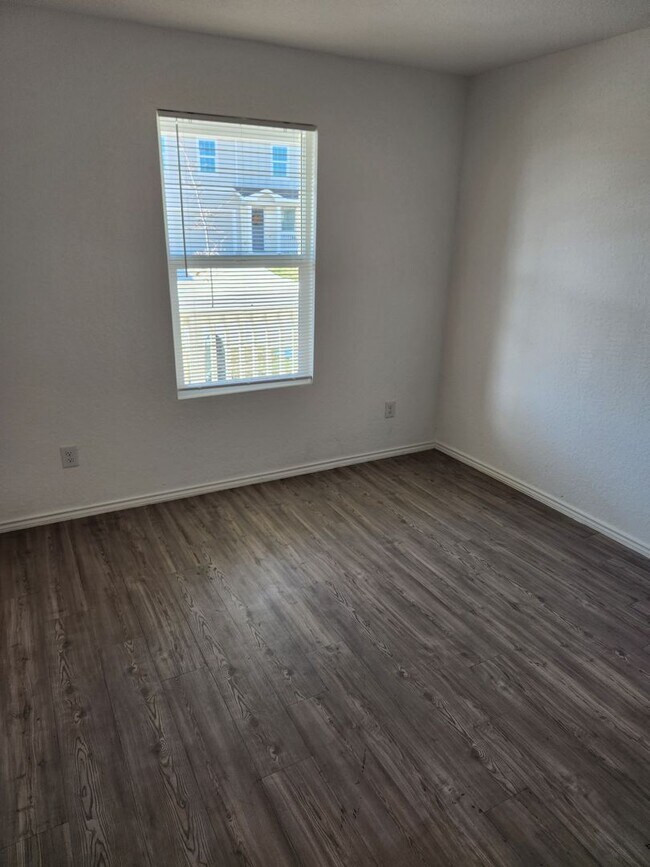 Photo - PALOMA Subdvison/ Converse Area