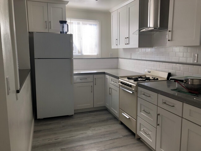 New kitchen and floors - 315 4th St