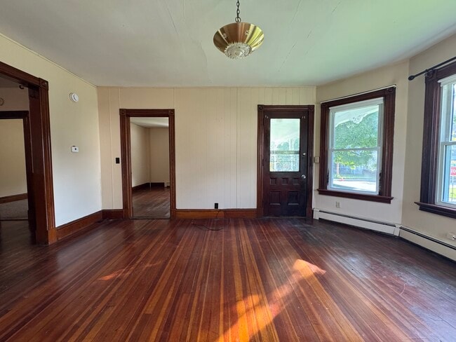 214 Beech St Unit 214 Beech St