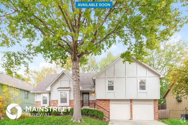 Building Photo - 15347 Newton Dr Rental