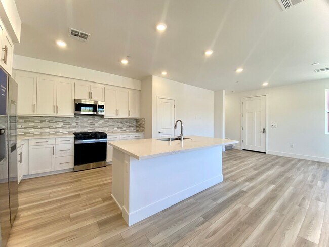 Photo - Gorgeous Townhome in Fremont's Niles Neigh...