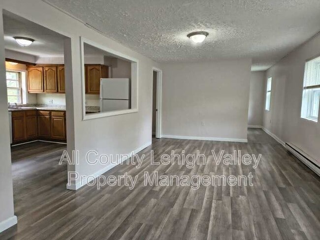 Photo - 80 Hillside Ave
