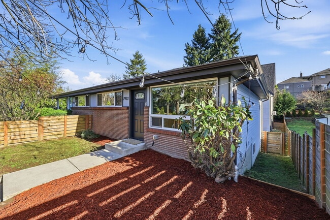 Photo - 7922 9th Ave SW