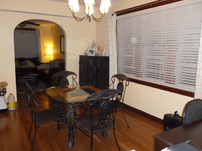 Photo - 1832 N Marshfield Ave Unit 1