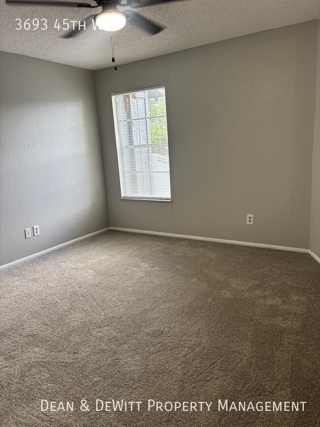 Photo - 2 Bed/1 Bath