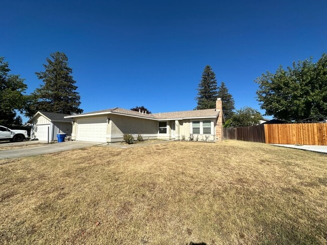7955 Deer Lake Dr