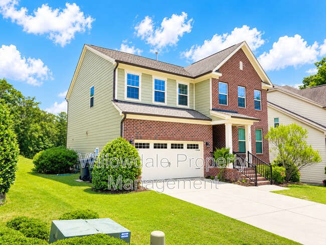 Photo - 1608 Fairbanks Rd