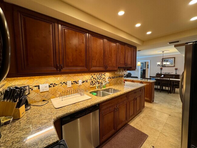 Photo - 3450 S Ocean Blvd Unidad 5170