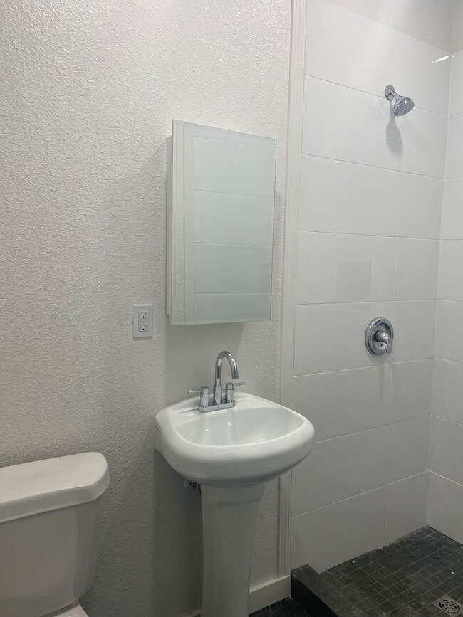 Photo - 1119 Guadalupe St Unidad 1119-G