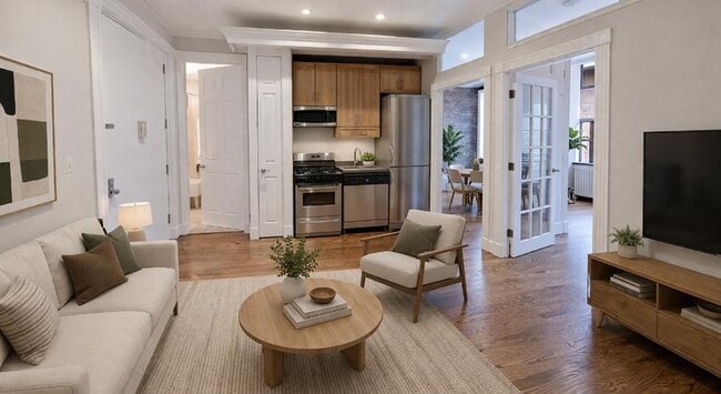 Building Photo - 47 E 1st St