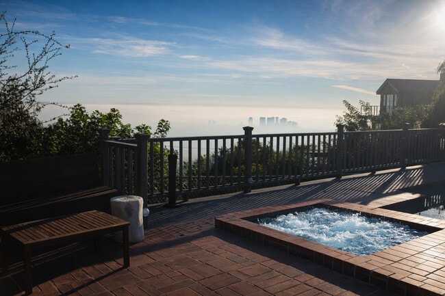 Photo - 2050 Cyprean Dr