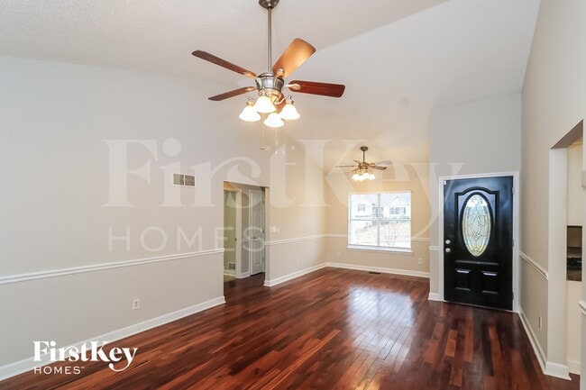 Photo - 139 Brooks Mill Ln