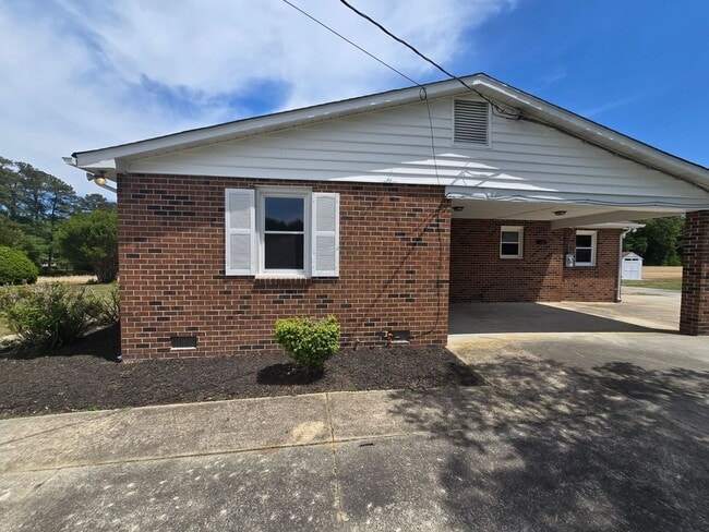 Photo - NEWLY REMODELED 3 BR House in Prince George County