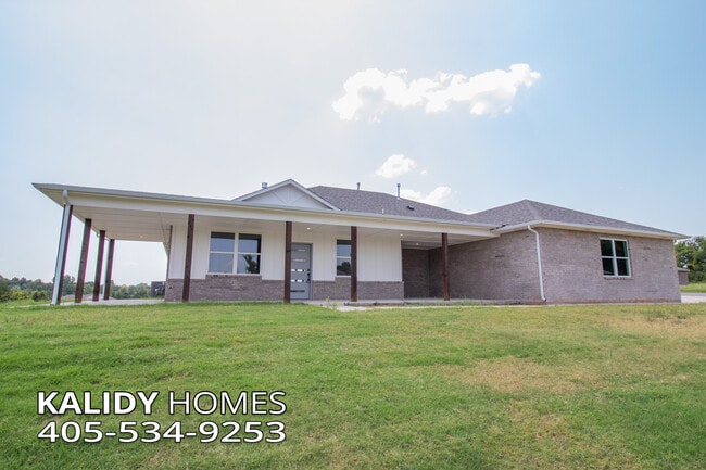 Photo - 17584 Salma Rd