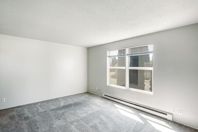 703 Broadway St Unidad 4